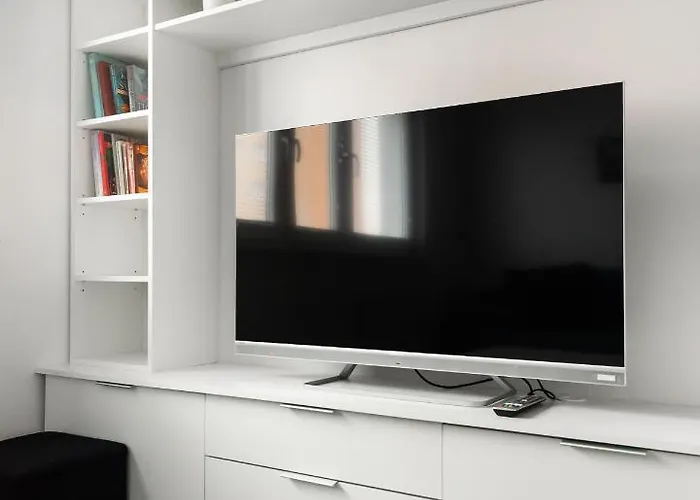 Rakowiec Blue By Bookinghost * Varsóvia