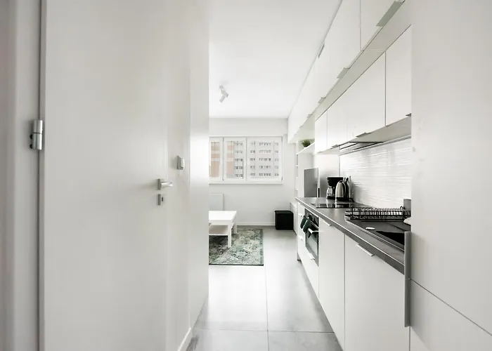 Rakowiec Blue By Bookinghost